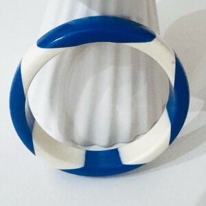 Vintage Blue and White Lucite Bangle Bracelet from the 1960s
